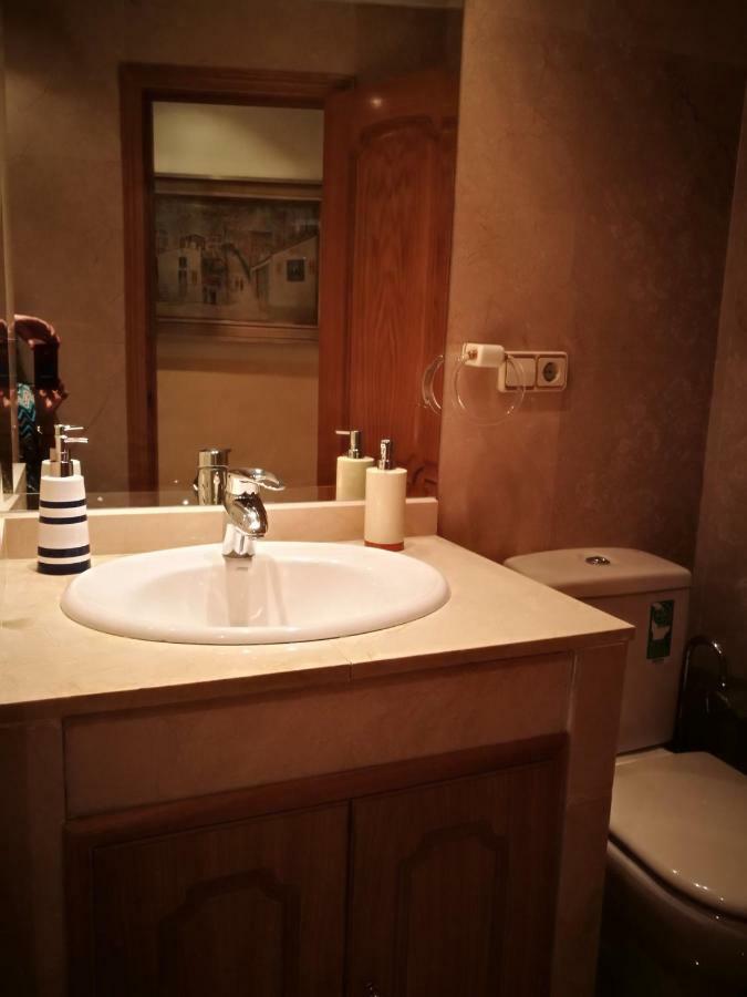Apartamentos Torr Av America - Lopez De Hoyos - Chamartin Madrid Ngoại thất bức ảnh