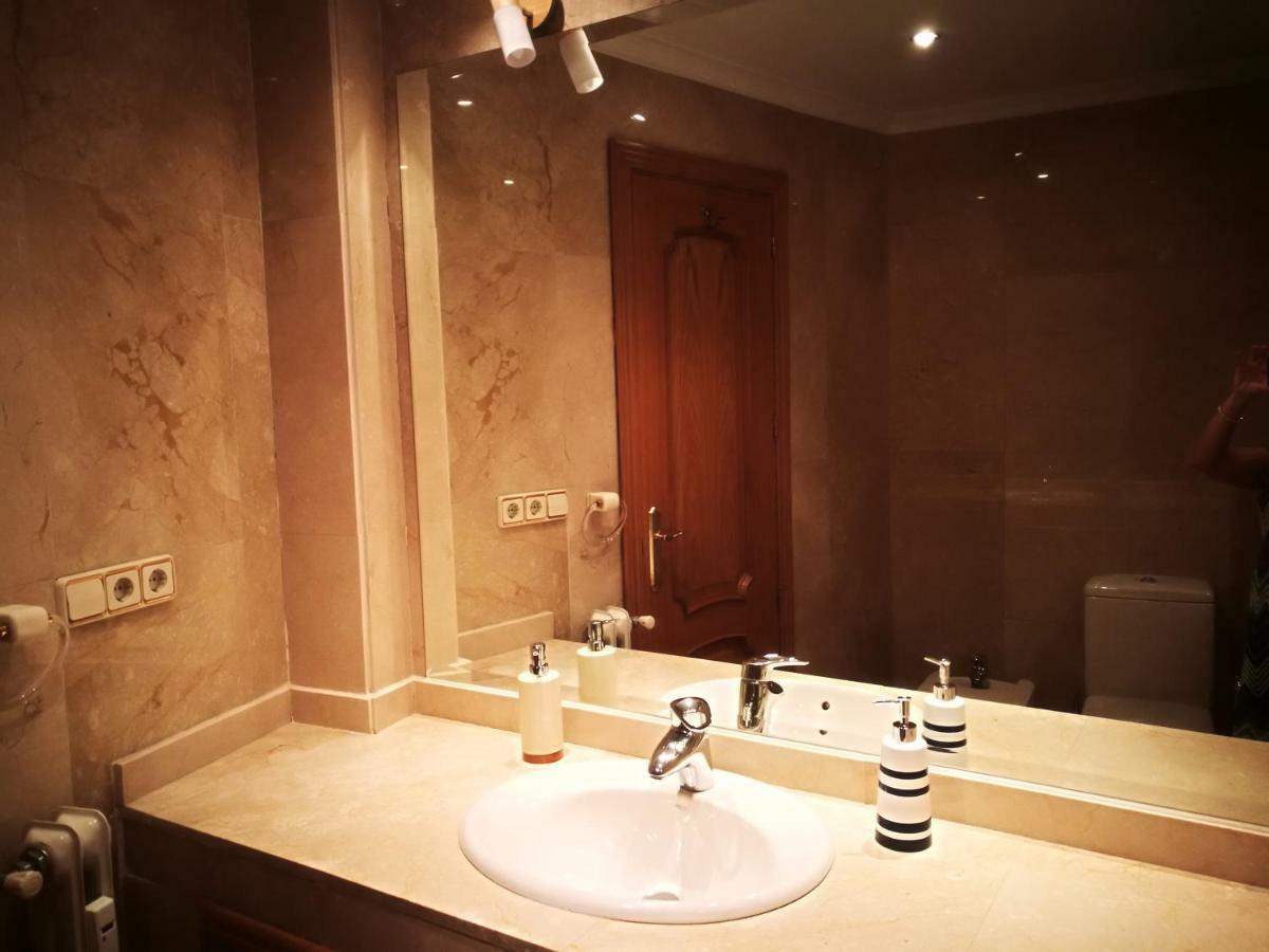 Apartamentos Torr Av America - Lopez De Hoyos - Chamartin Madrid Ngoại thất bức ảnh